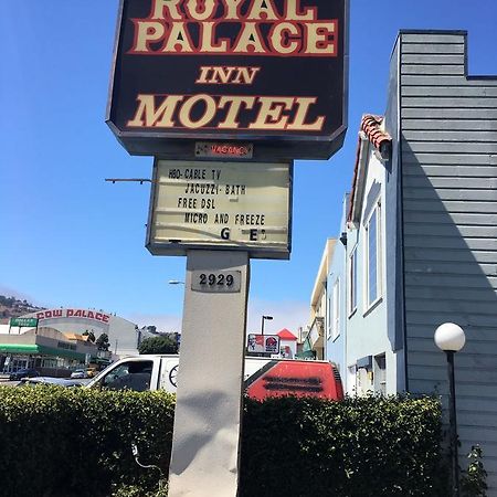 Royal Palace Inn 델리시티 외부 사진